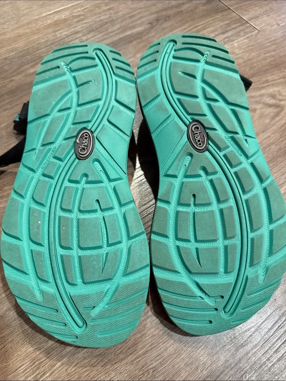Chaco Women’s ZX2 Size 8